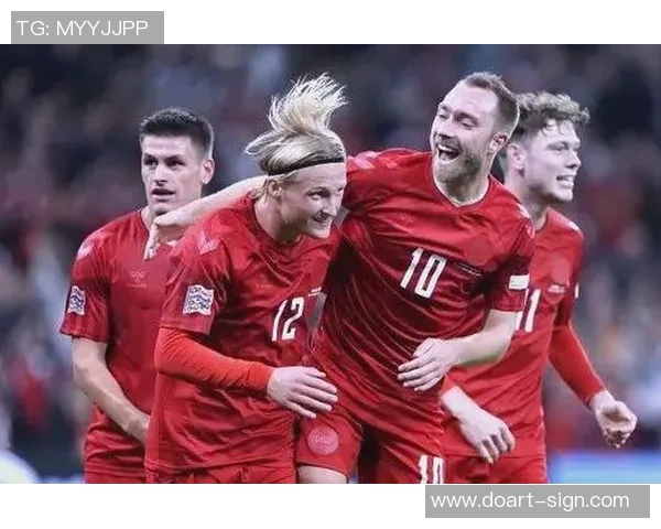 丹麦队足球明星的辉煌历程与未来展望解析